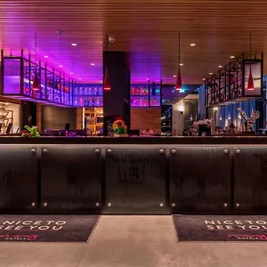 Отель Moxy Frankfurt Airport ****