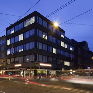 Easyhotel Centre South 2*, Amszterdam Hollandia