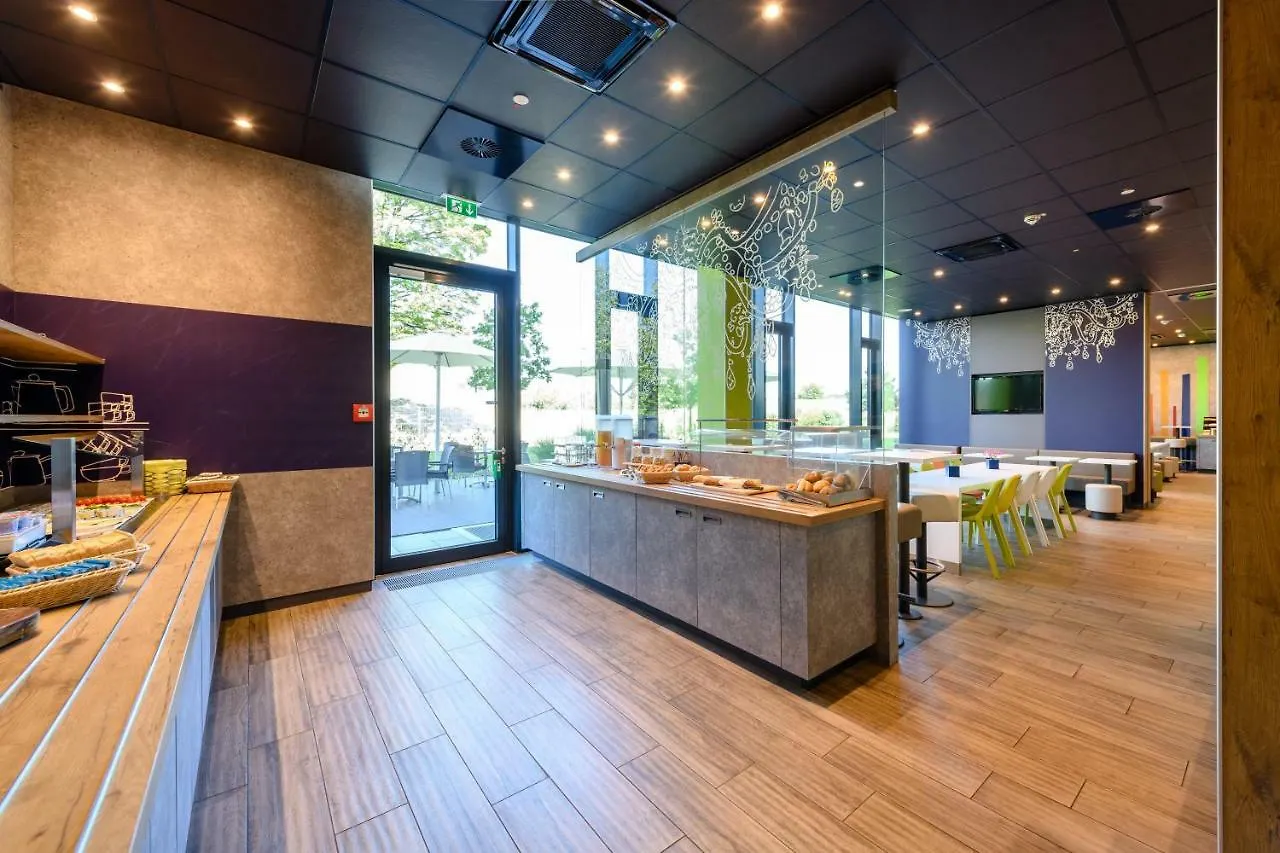 Ibis Budget Muenchen City Olympiapark מלון מינכן
